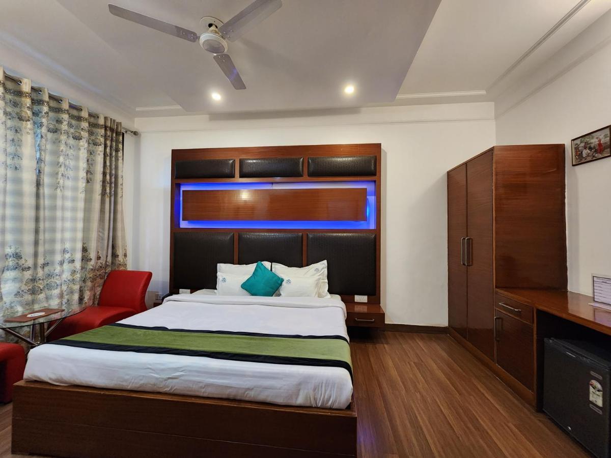 Hotel Bliss Kasauli Exteriör bild