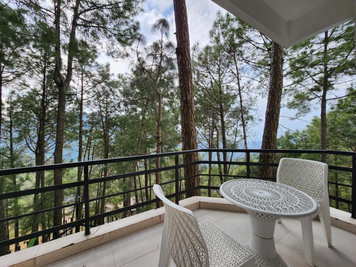Hotel Bliss Kasauli Exteriör bild