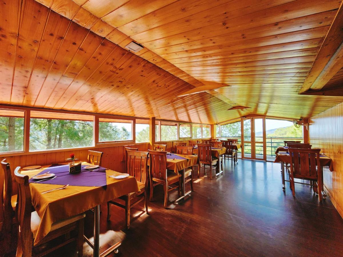Hotel Bliss Kasauli Exteriör bild