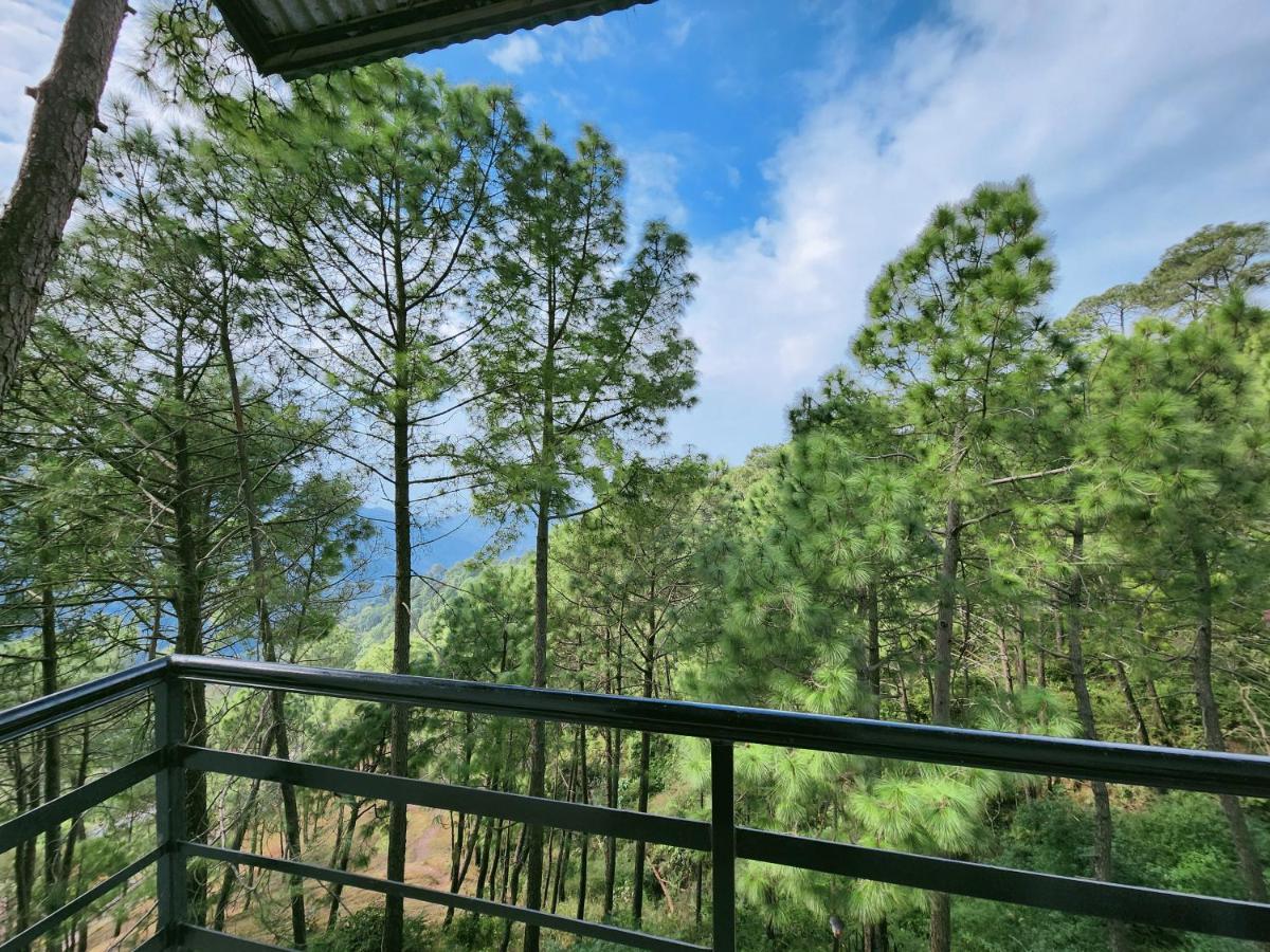 Hotel Bliss Kasauli Exteriör bild