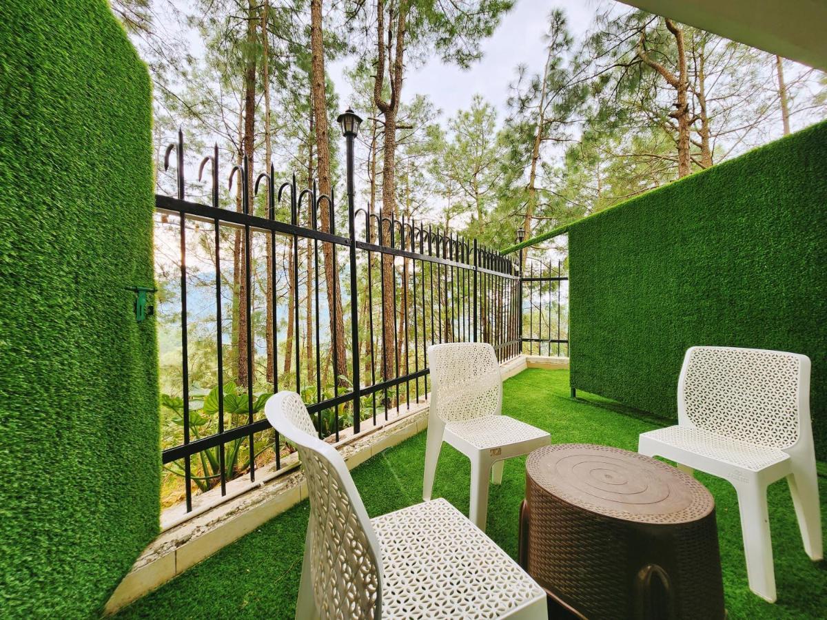 Hotel Bliss Kasauli Exteriör bild