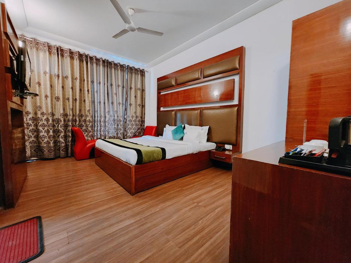 Hotel Bliss Kasauli Exteriör bild