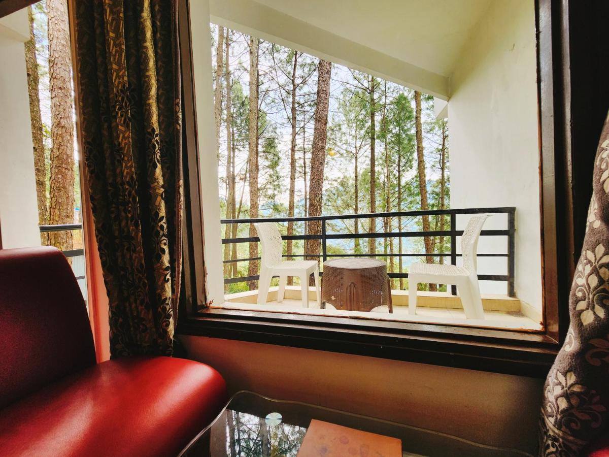 Hotel Bliss Kasauli Exteriör bild